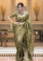 Pihu Mehandi Banarasi Silk Saree