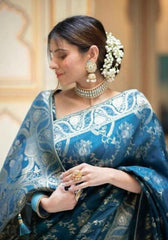 Anarkali Morepeach Banarasi silk saree