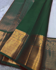 Varnika – Ivory Kanjivaram Silk Saree with Emerald Zari Border
