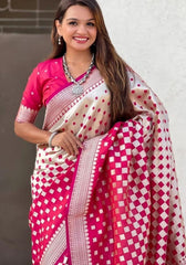 Ishita Rani Banarasi Silk saree
