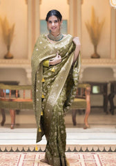 Pihu Mehandi Banarasi Silk Saree