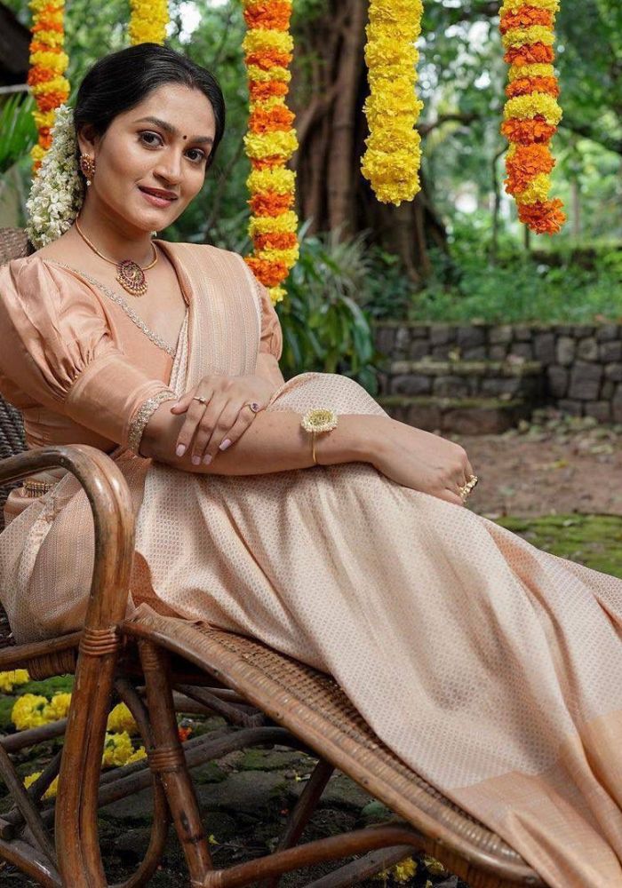 Kavya Tusser Banarasi Silk Saree