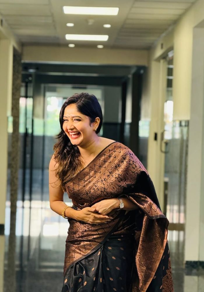 Jiya Black Banarasi Silk Saree