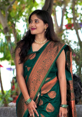 Kyara – Deep Green Soft Silk Saree with Radiance Blouse Piece