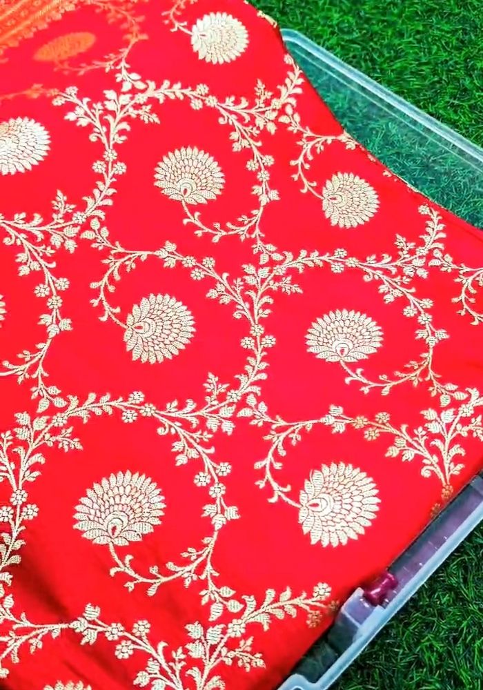 Ruhika – Scarlet Red Banarasi Satin Silk Saree with Traditional Zari Weaving