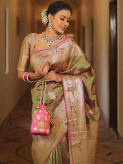 Mrinalini – Green Banarasi Silk Saree with Golden Paisley Weaving
